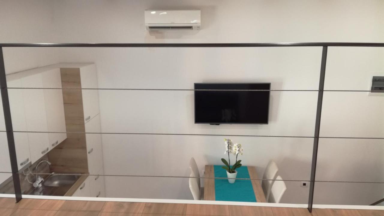Apartmaji Apollonio Izola Exterior photo